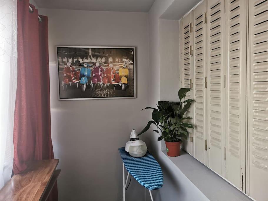 Appartement Meubles A Villeurbanne Lyon Exteriér fotografie