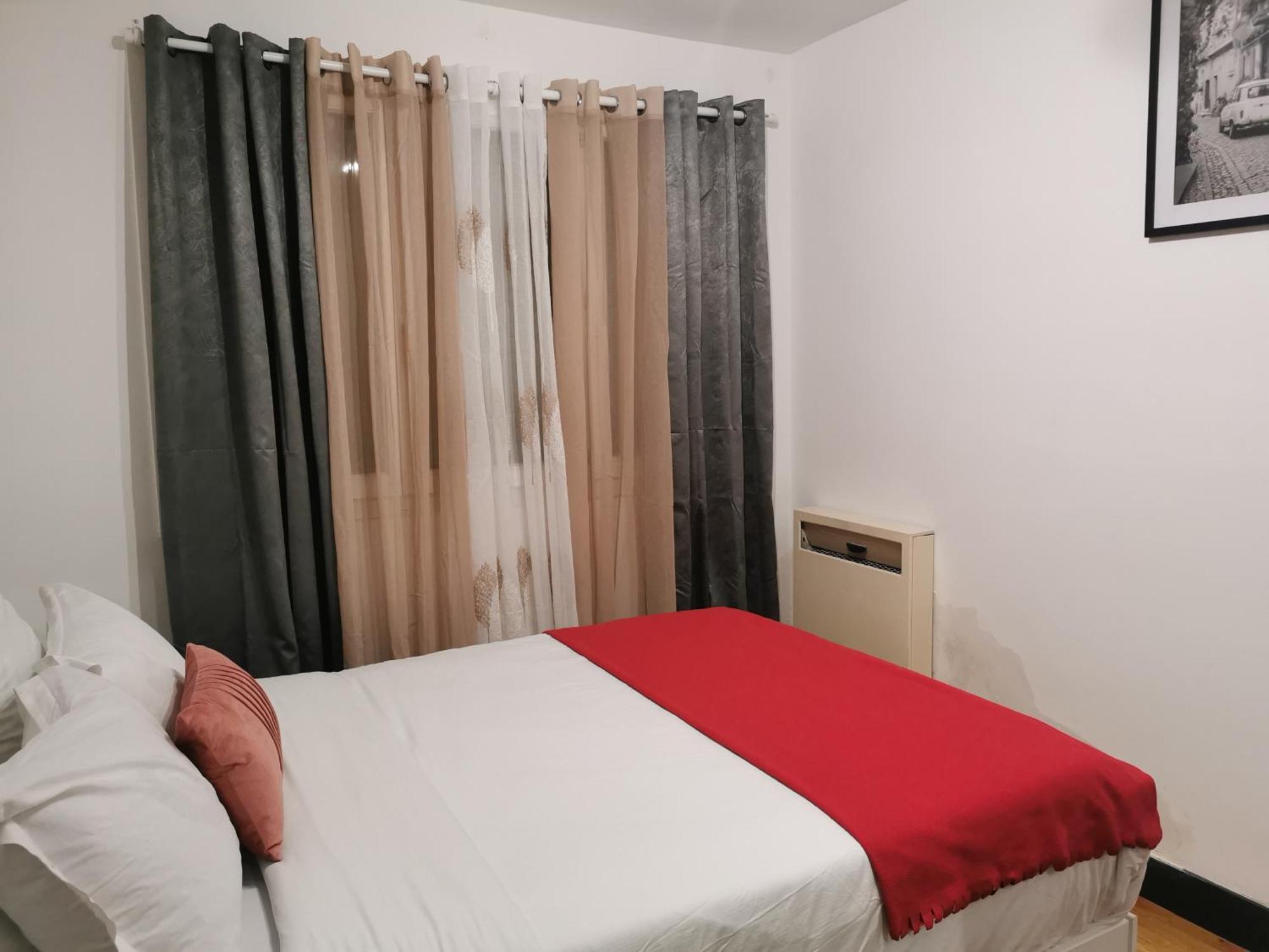 Appartement Meubles A Villeurbanne Lyon Exteriér fotografie